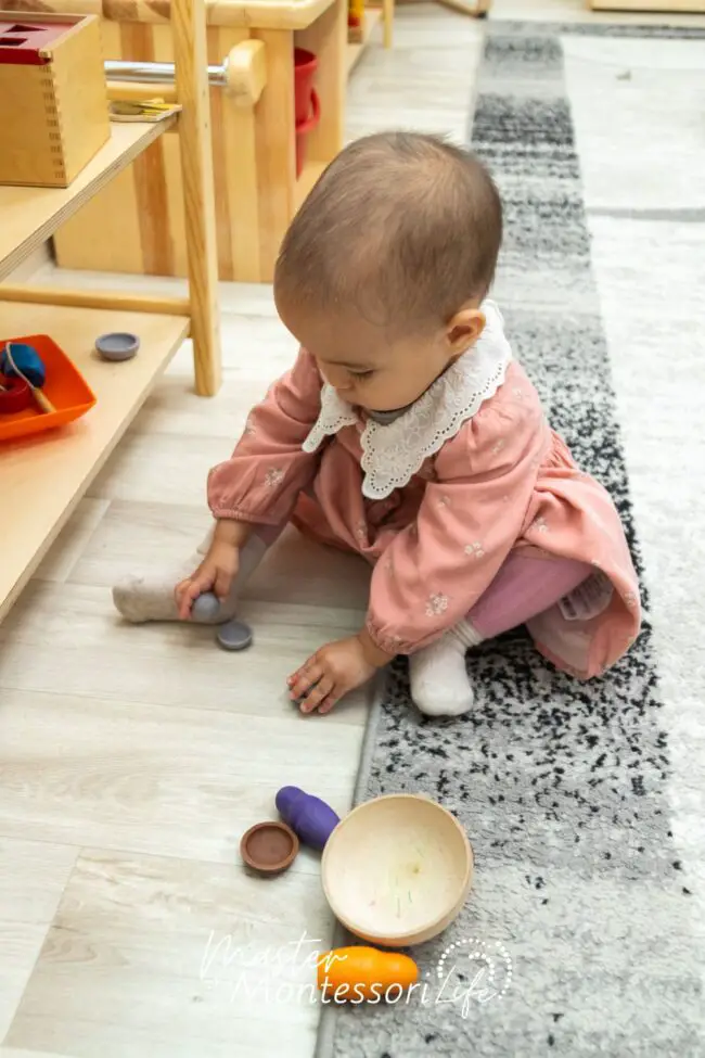 Preparing a Montessori environment for your newborn hasn't been easier than now! Let me give you some helpful tips.